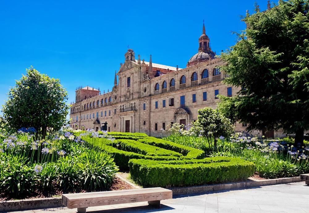 Casa Jardin Villa Monforte De Lemos Luaran gambar